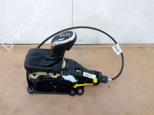 Used Gear lever VOLVO V70 III (135) D3 (150 hp) 15337775
