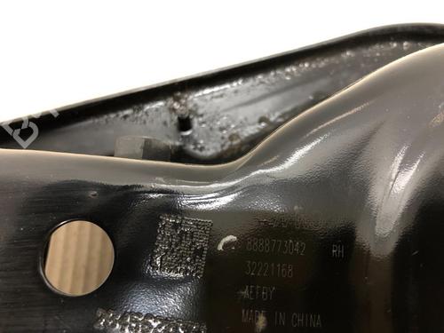 Querlenker links hinten LYNK & CO 01 PHEV | BP15347944M14 