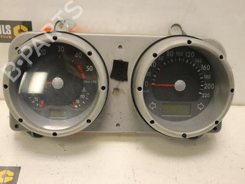 Used Display monitor VW POLO (6N2) 1.9 D (64 hp) 25049877