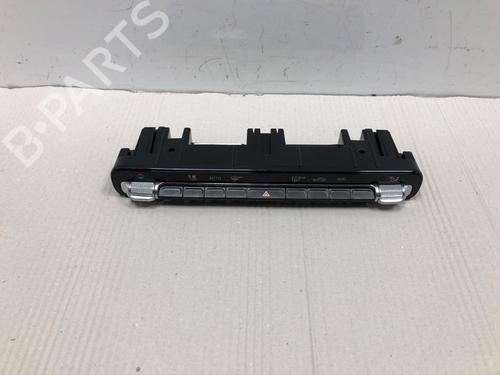 Used Climate control Climate control 37211289 37211289