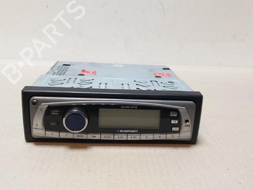 Used Radio VW POLO (9N_, 9A_) 1.4 16V (75 hp) 15531522