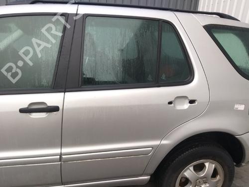 Used Left rear door MERCEDES-BENZ M-CLASS (W163) ML 350 (163.157) (245 hp) 15829862