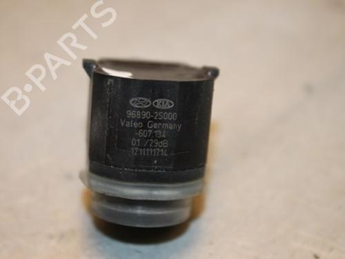 Used Electronic module KIA SPORTAGE III (SL) 2.0 CRDi AWD (136 hp) 15829123