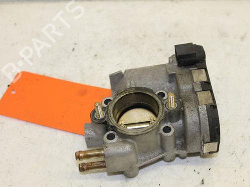 Used Throttle body Throttle body 15305577 15305577