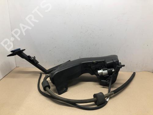 Sprinklertank Sprinklertank MERCEDES-BENZ C-CLASS (W205) C 300 (205.083) (258 hp) 37210107 37210107