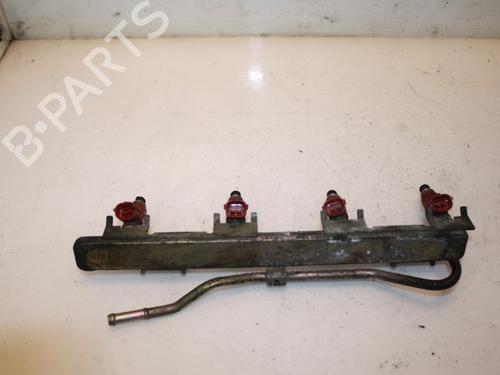 Used Injection rail Injection rail 15333919 15333919