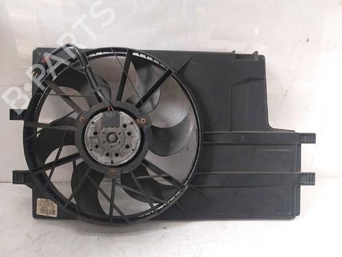 Used Radiator fan MERCEDES-BENZ A-CLASS (W168) A 160 (168.033, 168.133) (102 hp) 15310695