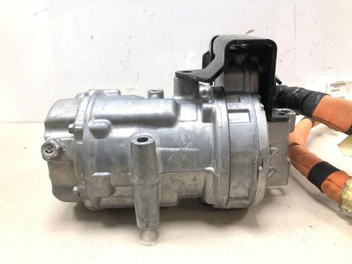 AC compressor NISSAN JUKE (F16_) 1.6 Hybrid | BP37209473M34 - Image 9