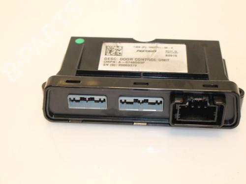 Electronic module TESLA MODEL S (5YJS) 85D AWD | BP15320790M83 - Image 2