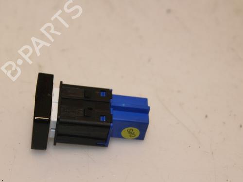 Warning switch VW POLO VI (AW1, BZ1, AE1) 2.0 GTI | BP15331498I22 - Image 2