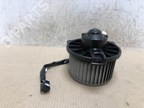 Heater blower motor TOYOTA YARIS (_P1_) 1.3 (NCP10, SCP12_) | BP15534831M62
