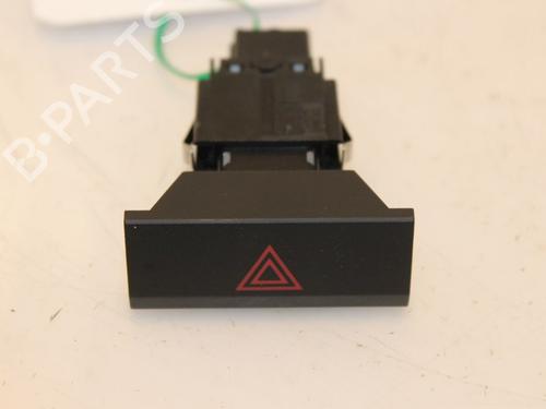 Used Warning switch SEAT IBIZA IV ST (6J8, 6P8) 1.0 TSI (95 hp) 15326391