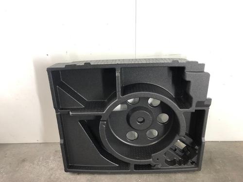 Used Glove box Glove box 21804616 21804616