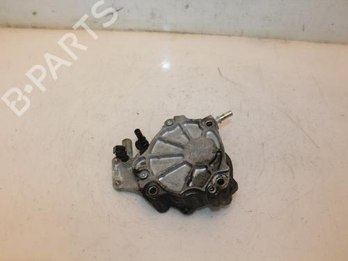 Used Vacuum pump FORD MONDEO IV Saloon (BA7) 2.2 TDCi (200 hp) 15829495