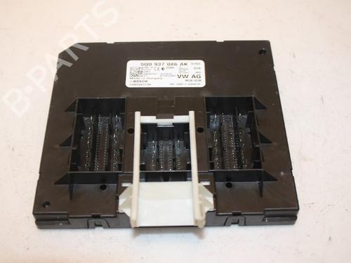 control-unit-vw-touran-5t1-20-tdi-5q0937086ak-2015-15333543 main image