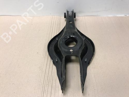 Used Right rear suspension arm BMW 1 (F21) M 140 i (340 hp) 21804246