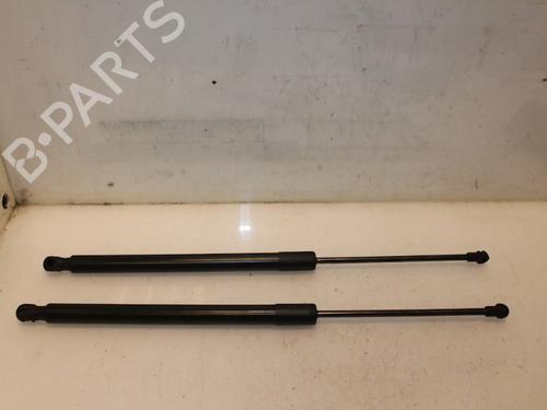 Used Tailgate lift support Tailgate lift support VW GOLF VII (5G1, BQ1, BE1, BE2) 2.0 GTI (230 hp) 15829345 15829345