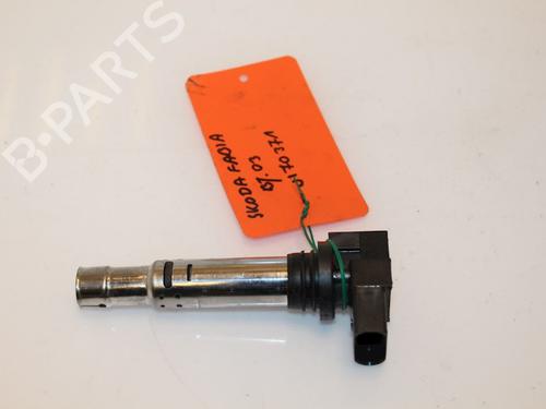 Used Ignition coil SKODA FABIA I (6Y2) 1.4 16V (75 hp) 15320775