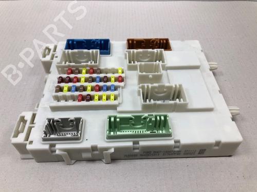 Used Fuse box Fuse box 37207790 37207790