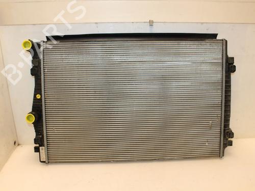 Used Water radiator Water radiator 20154558 20154558