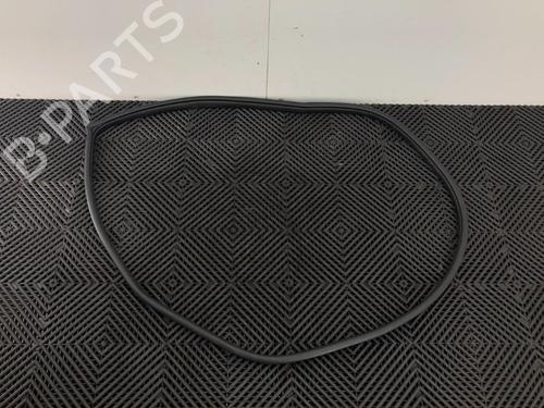Used Rubber door seal KIA STONIC (YB) 1.0 T-GDi Eco-Dynamics+ (101 hp) 15835611