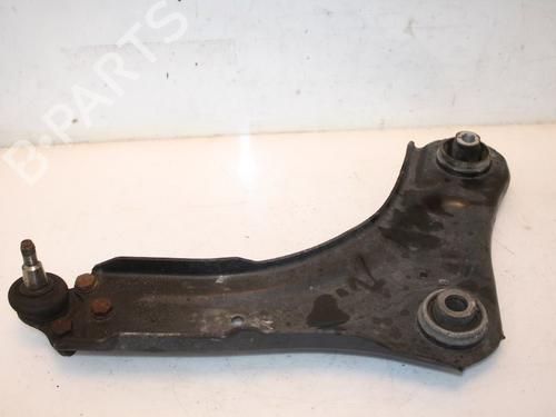 Højre fortil bærearm RENAULT MEGANE III Grandtour (KZ0/1) 1.5 dCi (KZ09, KZ0D, KZ1G, KZ29, KZ14, KZ1W, KZ10, KZ1F,... (110 hp) 15332774
