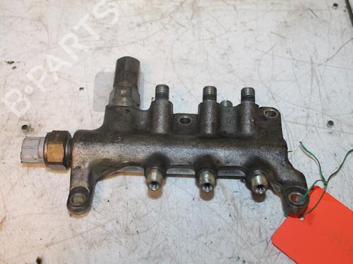 Used Injection rail Injection rail 15307440 15307440