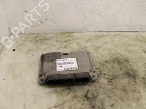 Used Engine control unit (ECU) Engine control unit (ECU) 15304199 15304199
