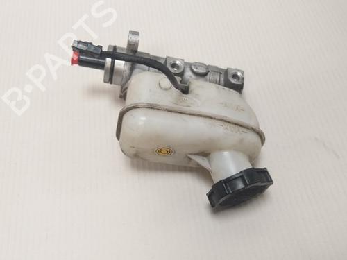 Used Brake master cylinder KIA CARNIVAL II (GQ) 2.5 V6 (150 hp) 15531747