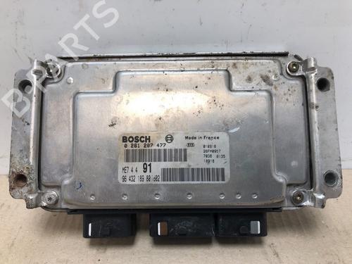 Used Engine control unit (ECU) Engine control unit (ECU) 15537517 15537517
