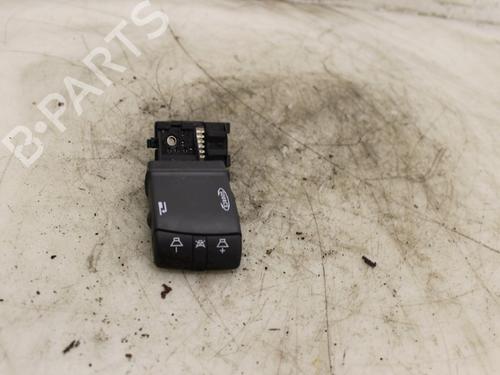 Used Switch RENAULT MEGANE II Saloon (LM0/1_) 1.6 (113 hp) 15301428