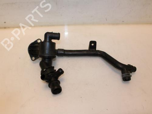 Used Thermostat housing AUDI A4 B8 (8K2) 2.0 TDI (143 hp) 15829276