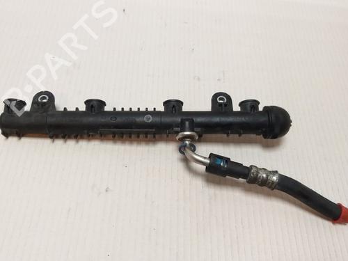 Used Injection rail Injection rail 15341762 15341762