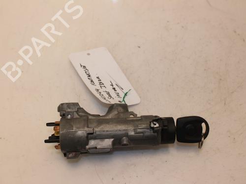 Used Ignition barrel SEAT IBIZA III (6L1) 1.4 16V (75 hp) 15330578