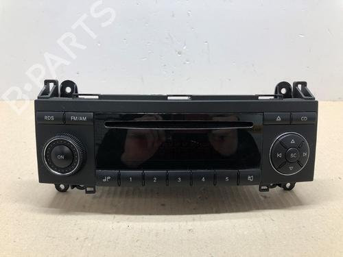 Used Radio MERCEDES-BENZ A-CLASS (W169) A 200 (169.033, 169.333) (136 hp) 16186485