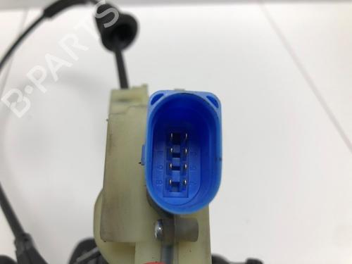 Front left lock VW TRANSPORTER T5 Van (7HA, 7HH, 7EA, 7EH) 1.9 TDI | BP37213196C98 - Image 6