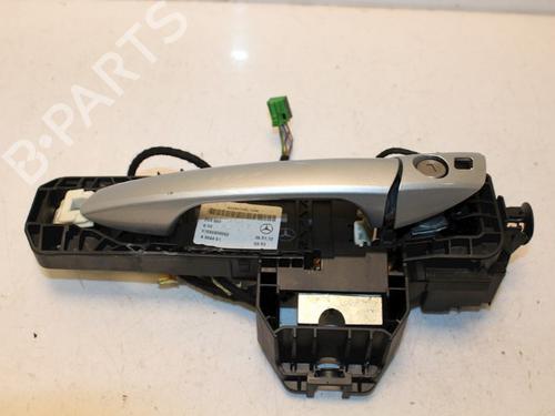 Used Exterior handle Exterior handle 15334019 15334019