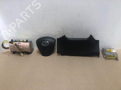 Kollisonspute sett TOYOTA AURIS (_E15_) 1.4 D-4D (NDE150_, NDE150R) (90 hp) 15299959