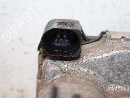Used Throttle body FORD FIESTA VI (CB1, CCN) 1.25 (82 hp) 15335600