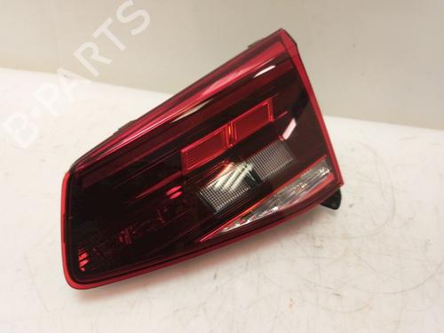 Used Right taillight Right taillight 16399119 16399119