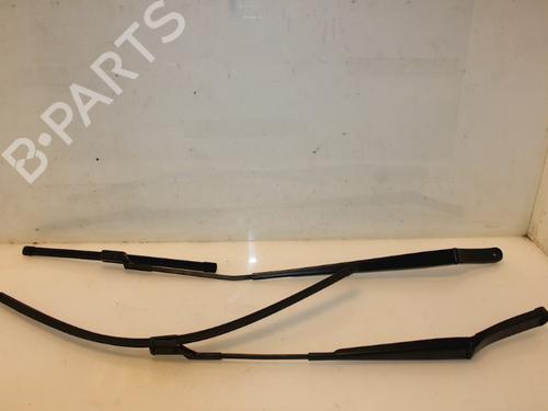 Used Front windshield wiper arm Front windshield wiper arm 15323329 15323329