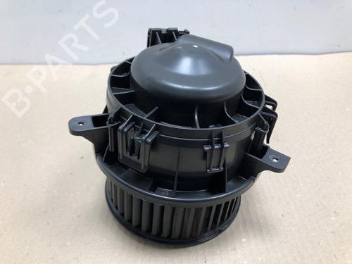 Heater blower motor SKODA SCALA (NW1) 1.5 TSI | BP37212260M62 - Image 2