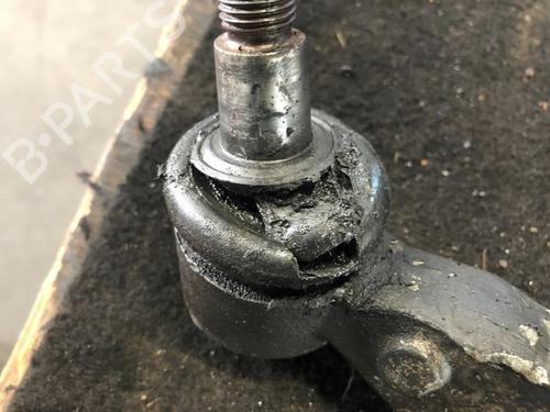 Used Left front suspension arm MERCEDES-BENZ E-CLASS (W211) E 320 (211.065) (224 hp) 15537901