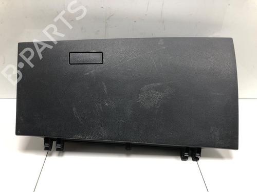 Used Glove box Glove box 37207931 37207931
