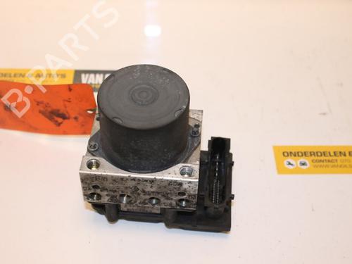Used ABS pump RENAULT MEGANE II Estate (KM0/1_) 1.9 dCi (KMRG, KM1G, KM0G, KM2C) (120 hp) 15308970