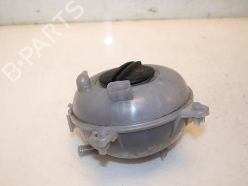 Expansion tank VW TOURAN (5T1) 2.0 TDI | BP15333604C120 