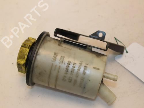 Used Brake fluid reservoir LAND ROVER RANGE ROVER III (L322) 4.2 4x4 (396 hp) 15325669
