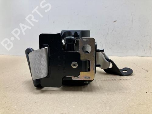 rear-right-seatbelt-mercedes-benz-e-class-w213-2016-37208975 main image