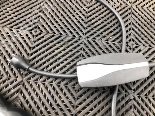 Cable TESLA MODEL 3 (5YJ3) EV Performance AWD | BP37409984E12 - Image 3