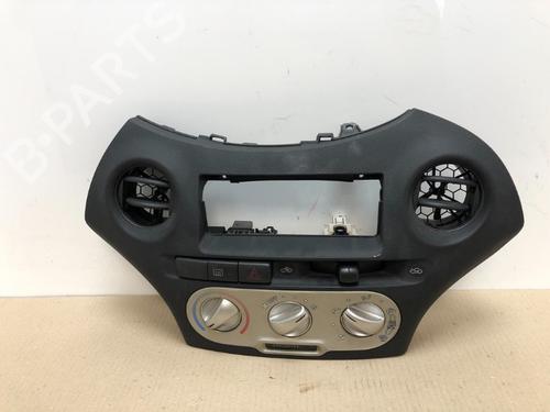 Used Climate control Climate control 15537980 15537980